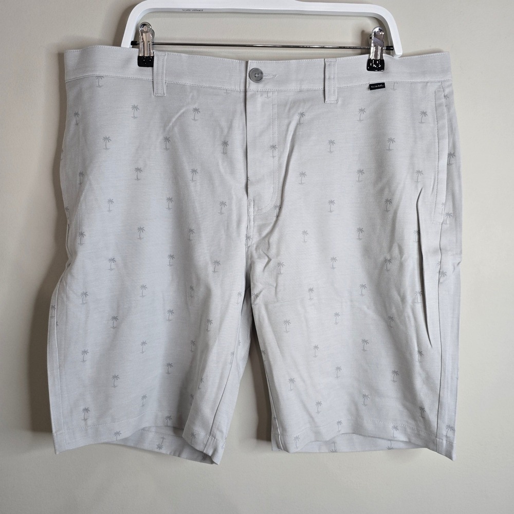 Travis Mathew Resort To This Golf Shorts Mens 40 Gray Palm Tree Print 1MY306 NWT